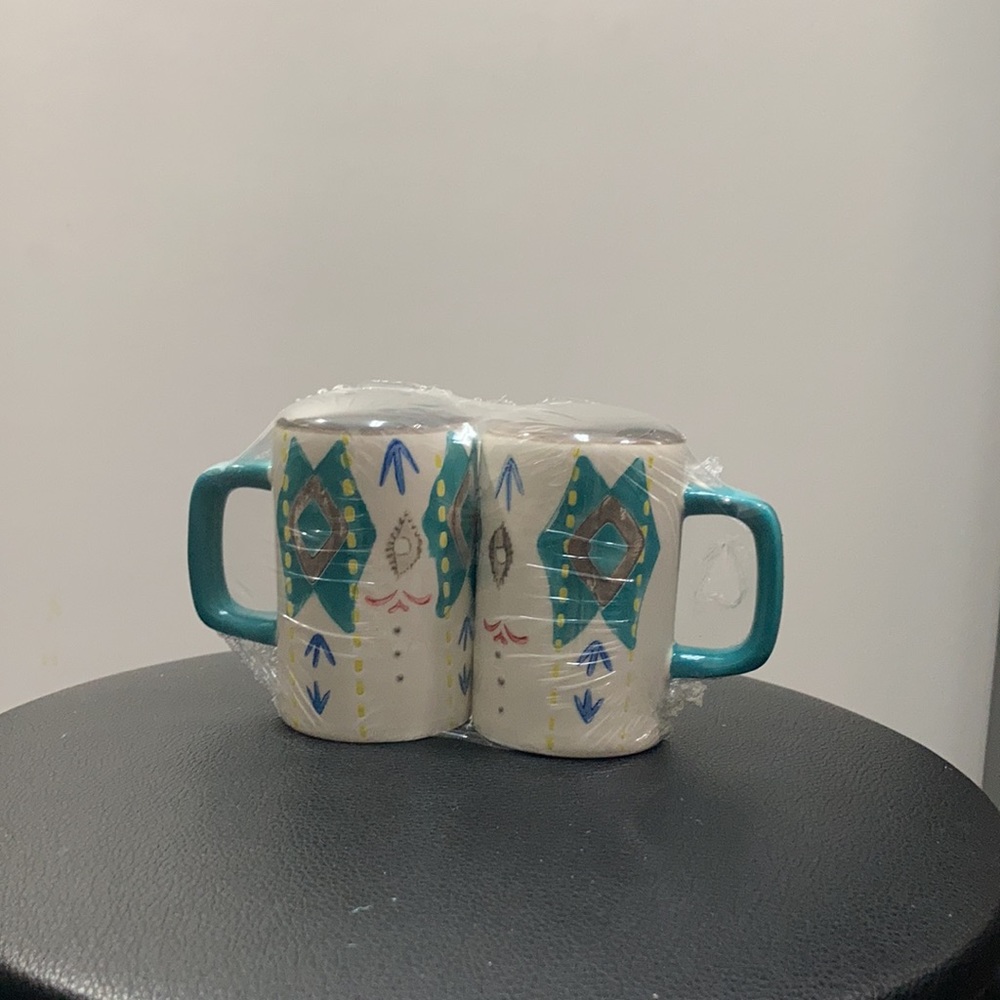 salt & pepper shaker set southwest boho print